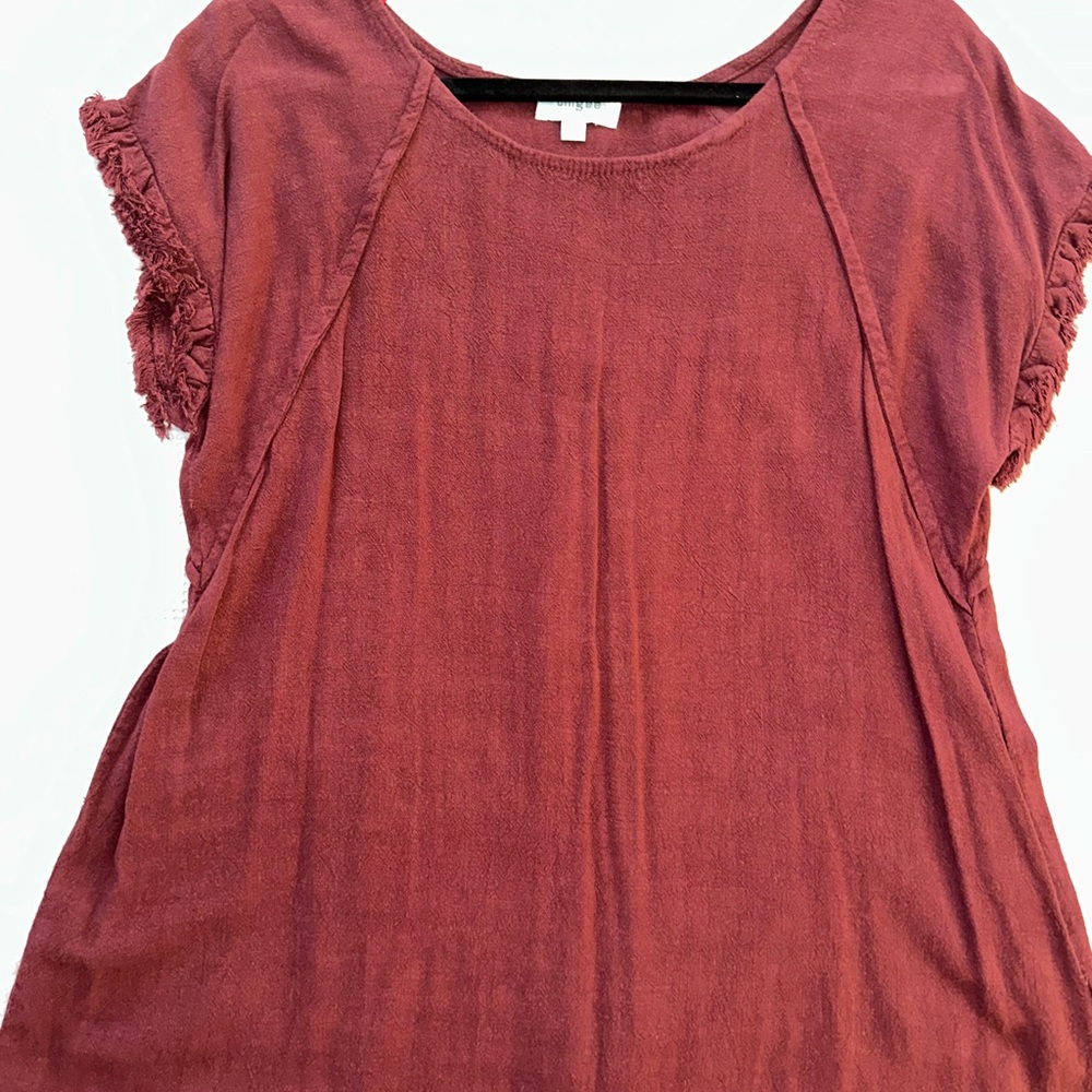 Short Sleeve Scoop Neck Top in Dusty Rose